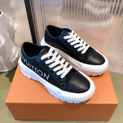 LU Sneakers 2 Color 's Squad