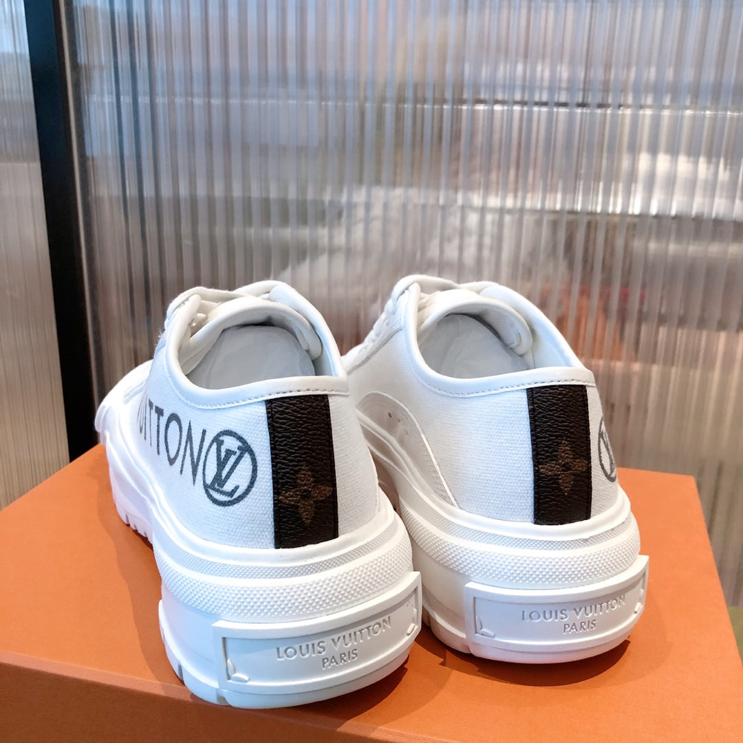 LU Sneakers 2 Color 's Squad