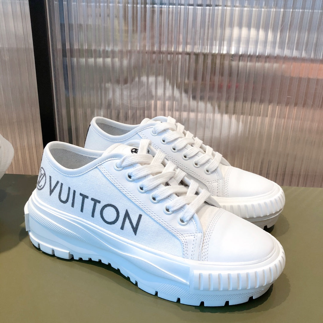 LU Sneakers 2 Color 's Squad