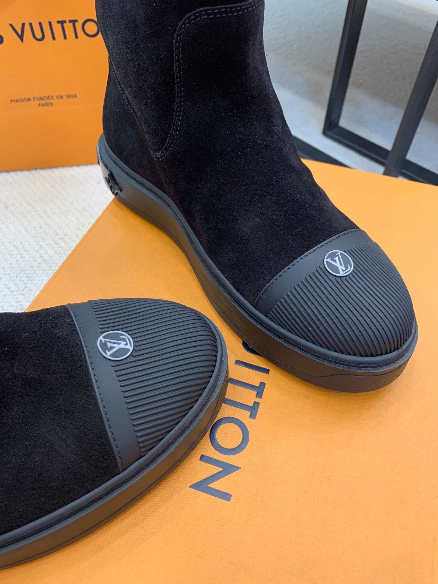 LU UGG Boots Warm Mono