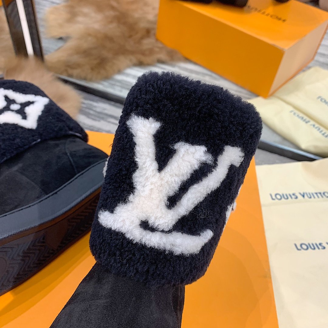 LU UGG Boots Warm Black