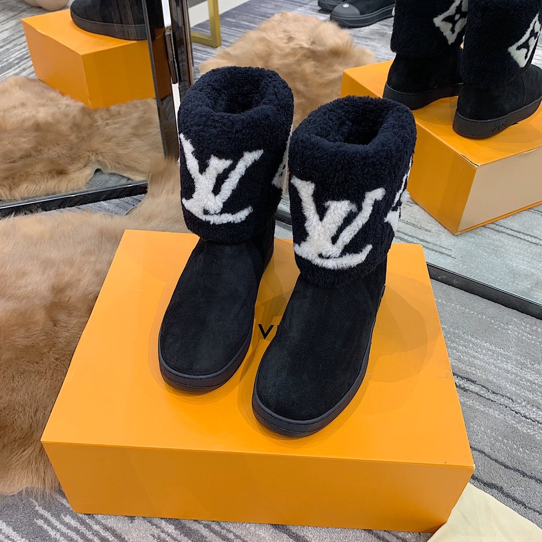 LU UGG Boots Warm Black