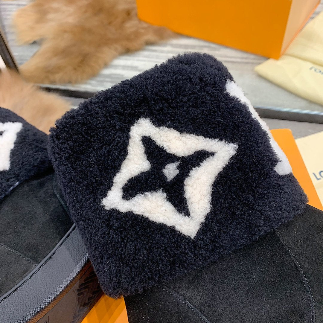 LU UGG Boots Warm Black