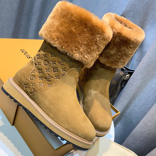 LU UGG  Boots