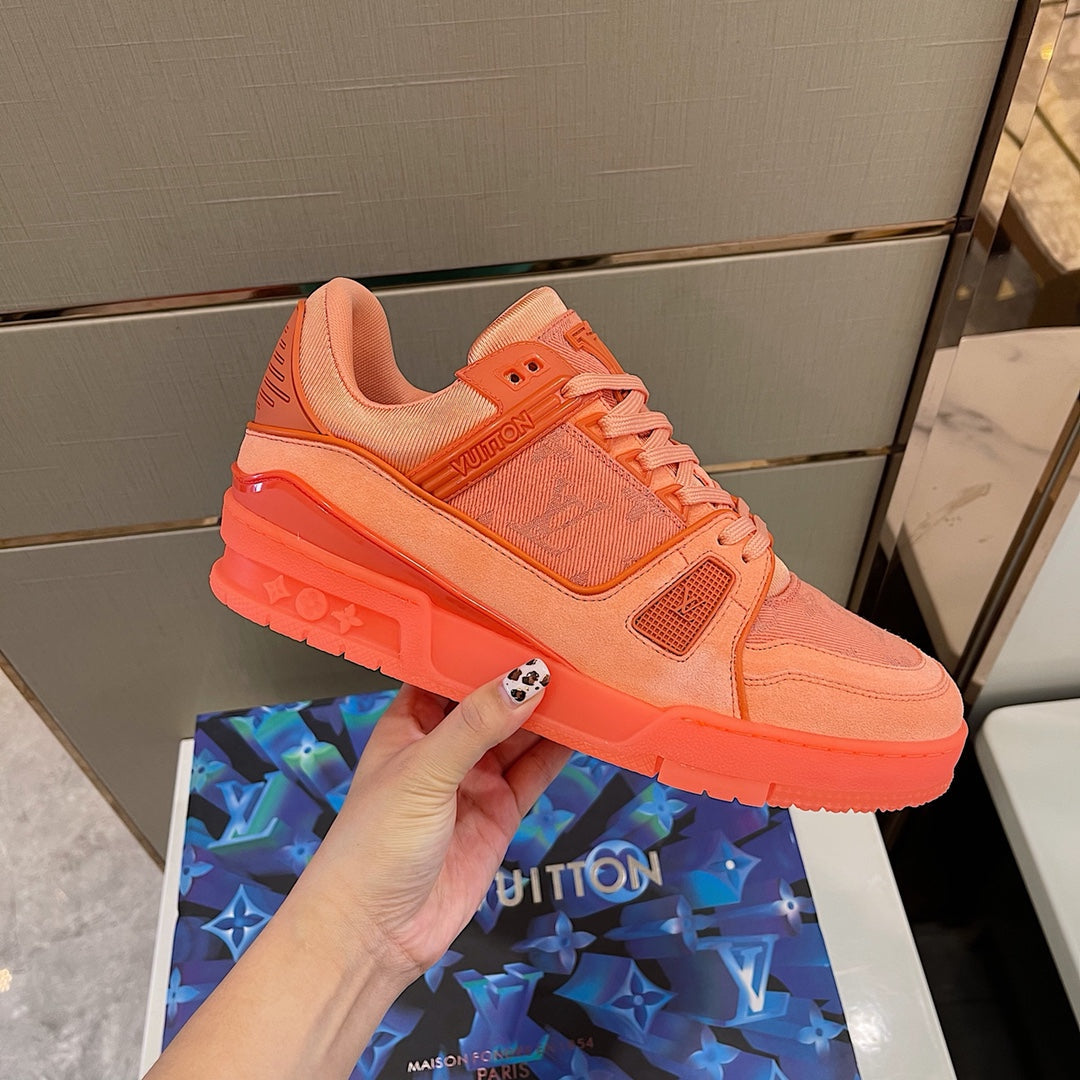 LU Sneakers Run Away Orange