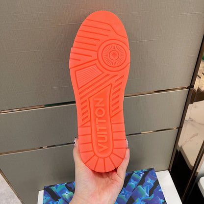 LU Sneakers Run Away Orange