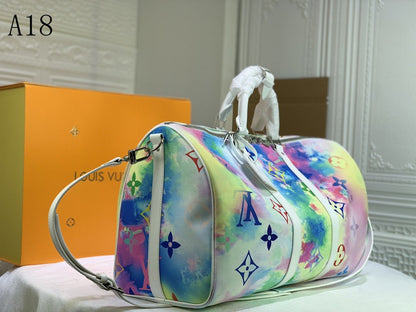 LU Bag Holdalls