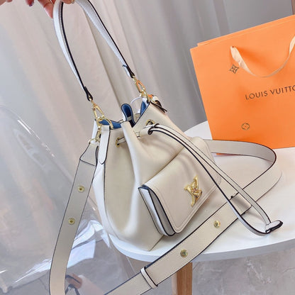 LU LOCKME Bag  Bucket Shoulder 23 CM