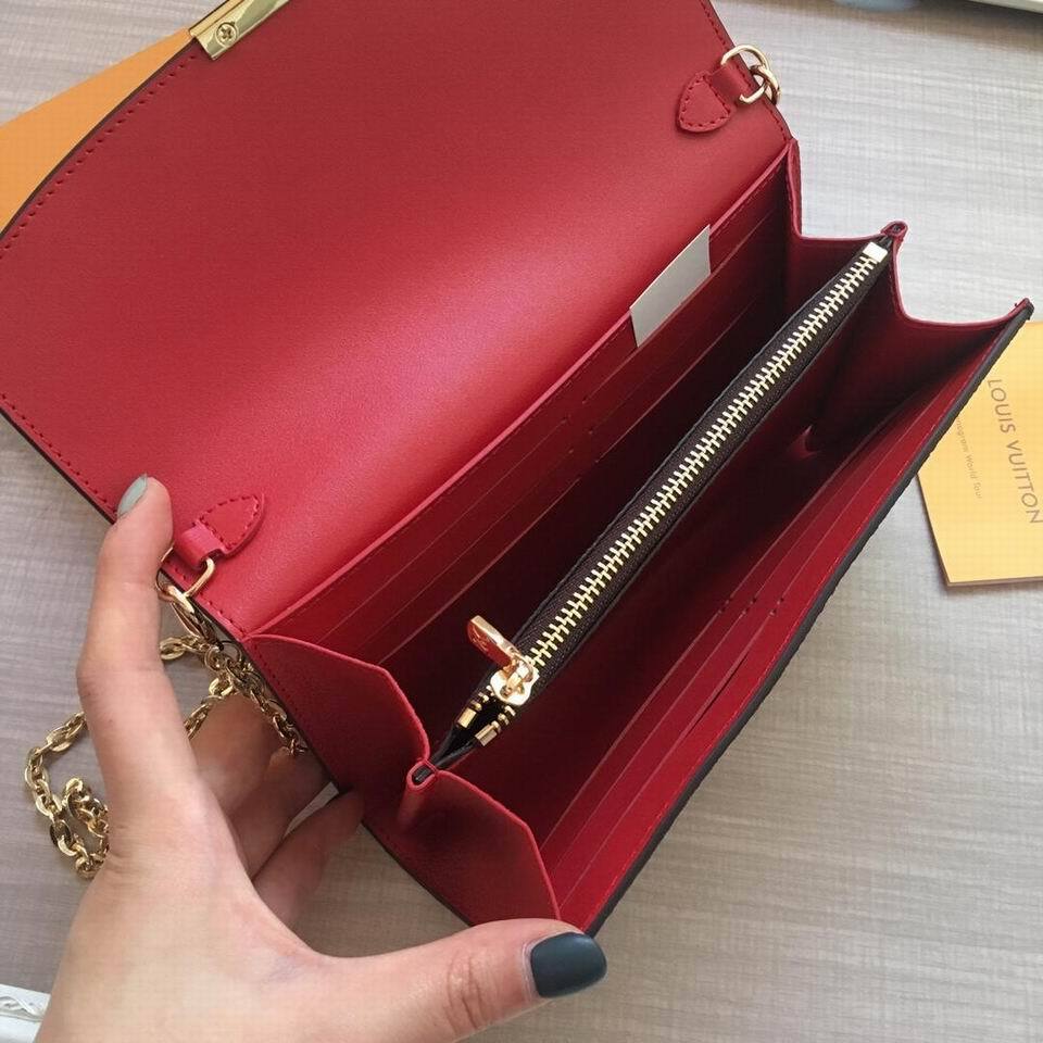 LU Bag Red