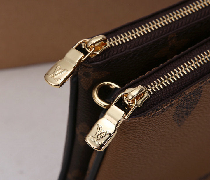 LU Bag Double Zip 20 cm