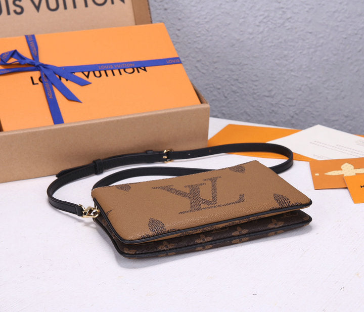 LU Bag Double Zip 20 cm