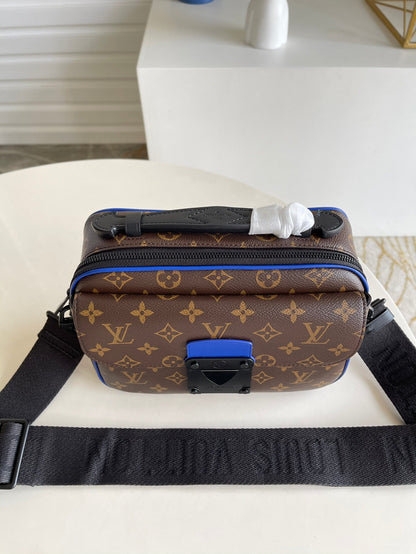 LU Messenger   Bag Lock 22 CM