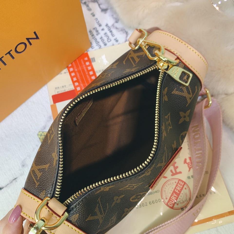 LU Bag Brown
