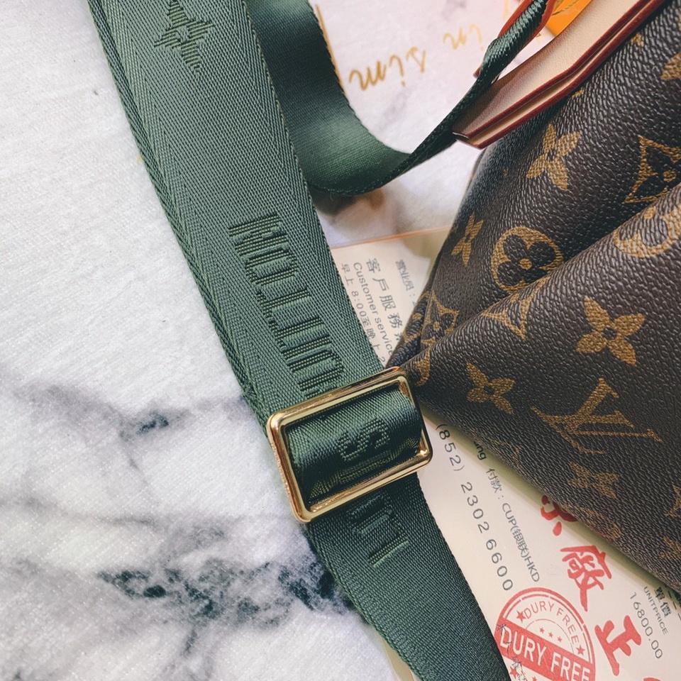 LU Bag Brown