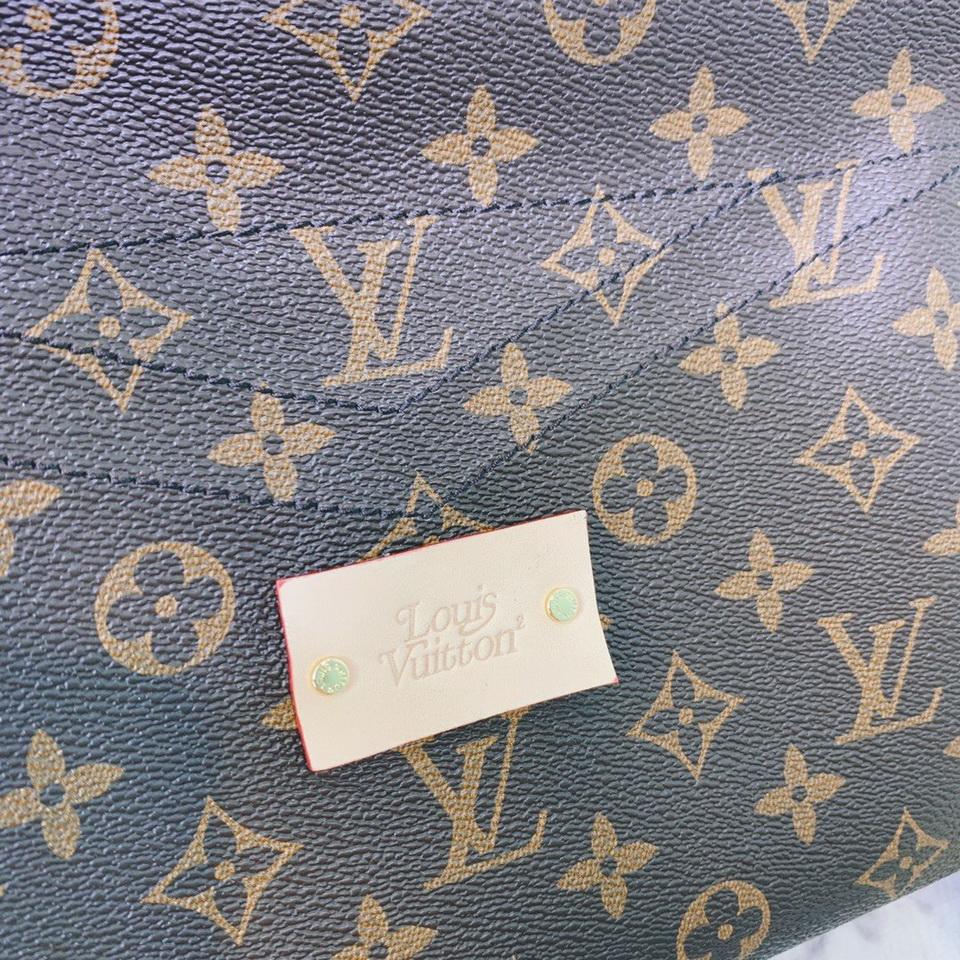 LU Bag Brown