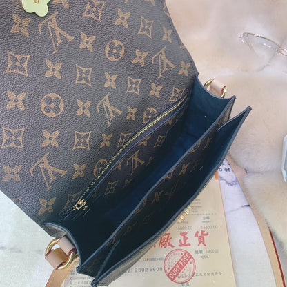 LU Bag Brown