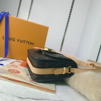 LU Bag Brown