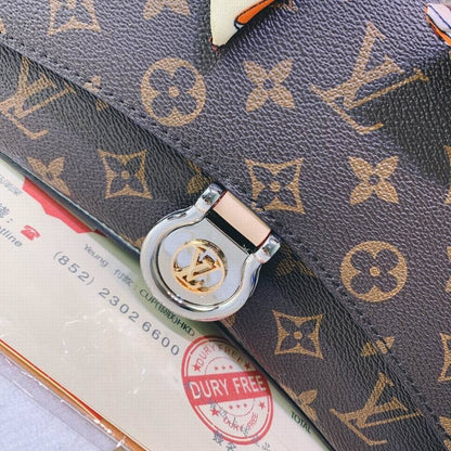 LU Bag Brown