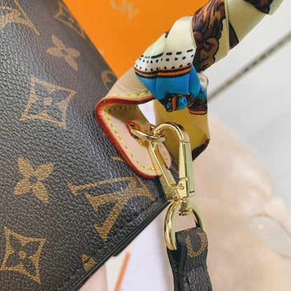 LU Bag Brown