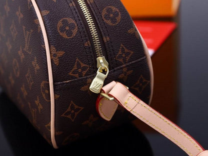LU Bag Brown