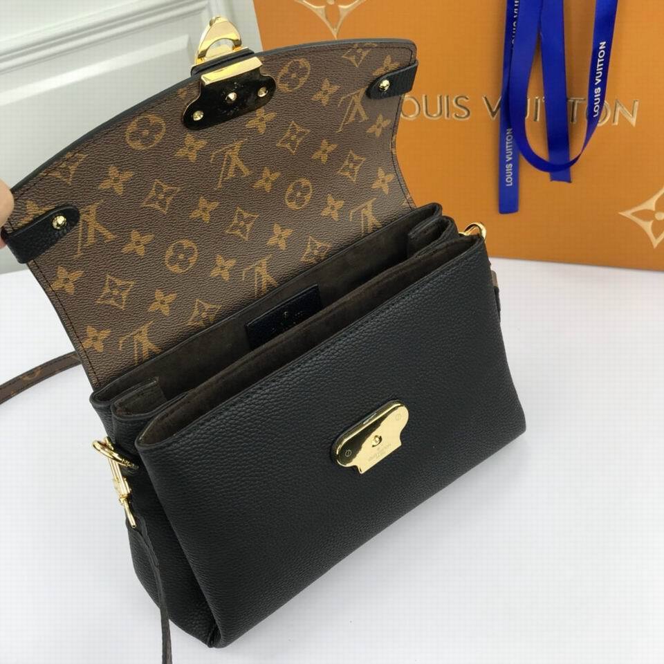 LU Bag Black