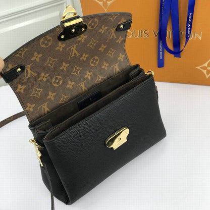 LU Bag Black
