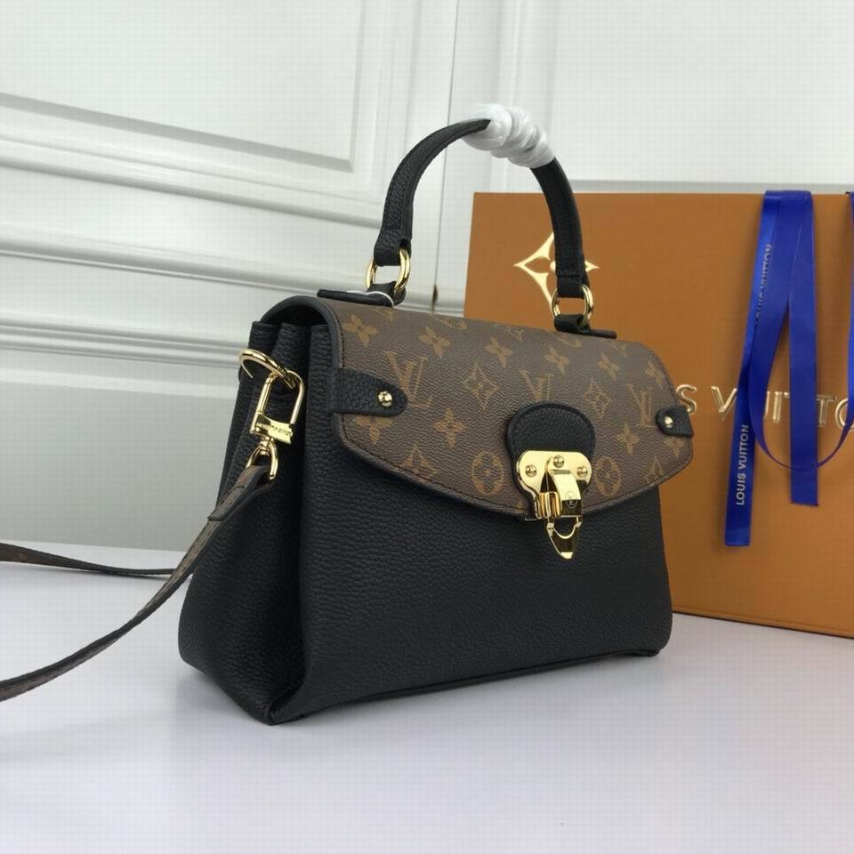 LU Bag Black