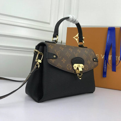 LU Bag Black