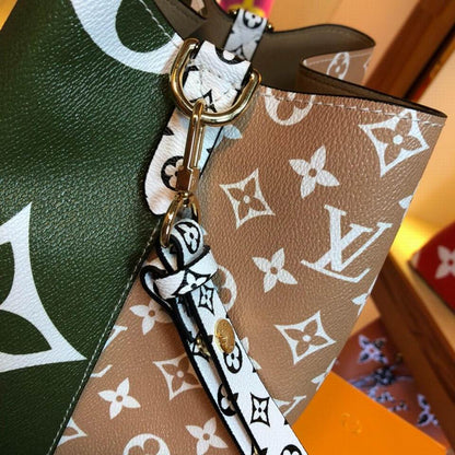 LU Neo Leather E Bag 2 Tone