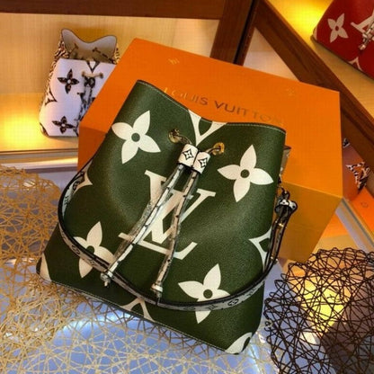 LU Neo Leather E Bag 2 Tone