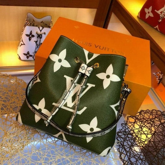LU Neo Leather E Bag 2 Tone