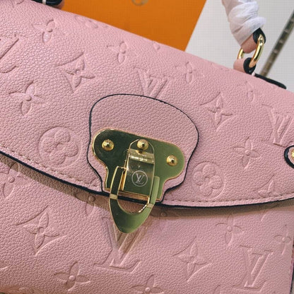 LU Bag Pink