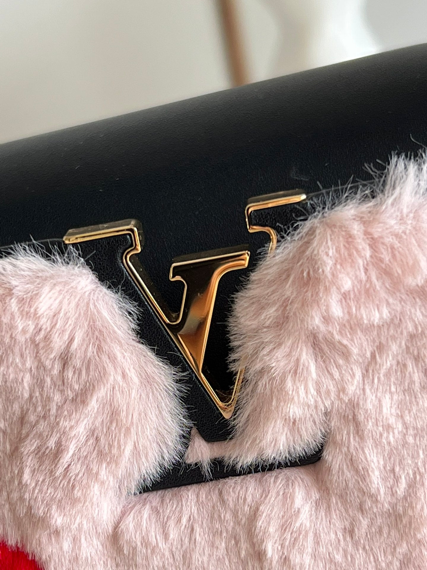 LU Bag Fur Colorful 27 cm