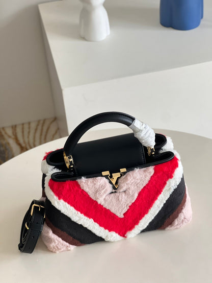 LU Bag Fur Colorful 27 cm