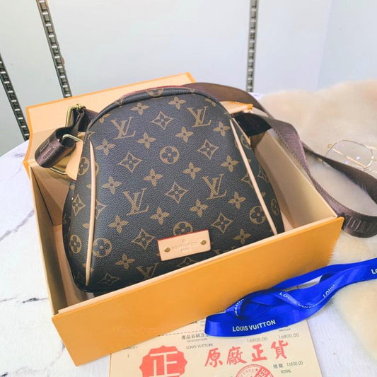 LU Bag Brown