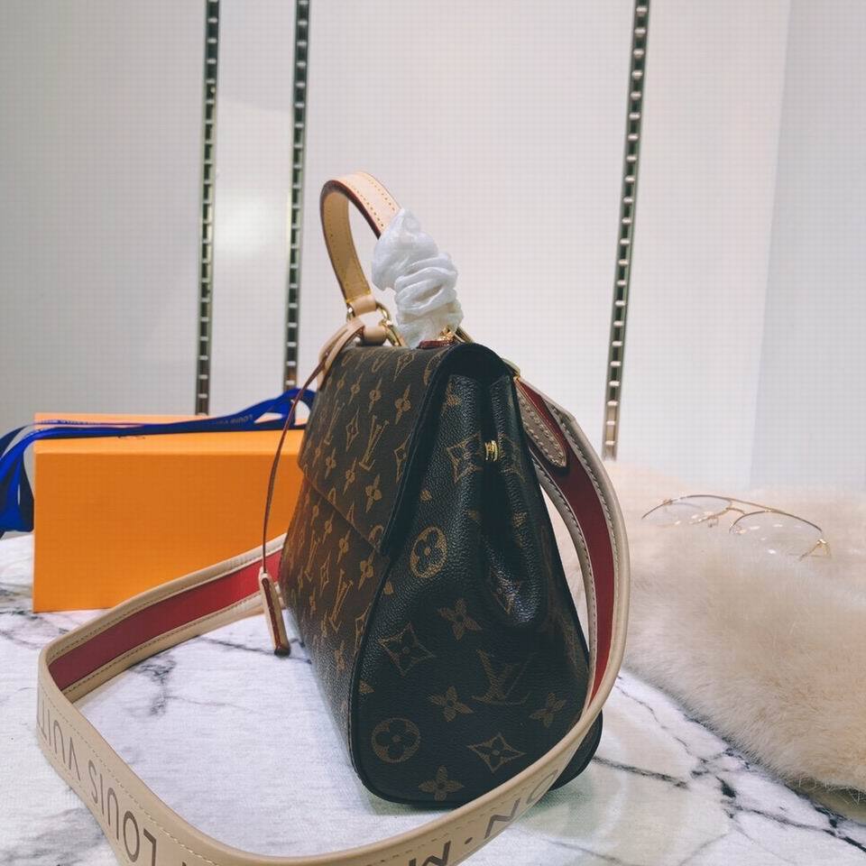 LU Bag Brown