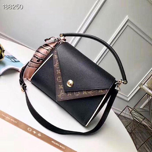 LU Bag Black