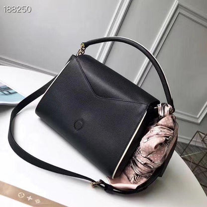 LU Bag Black