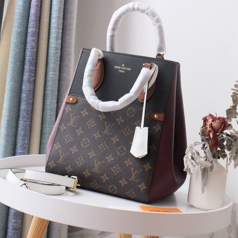 LU Bag Black