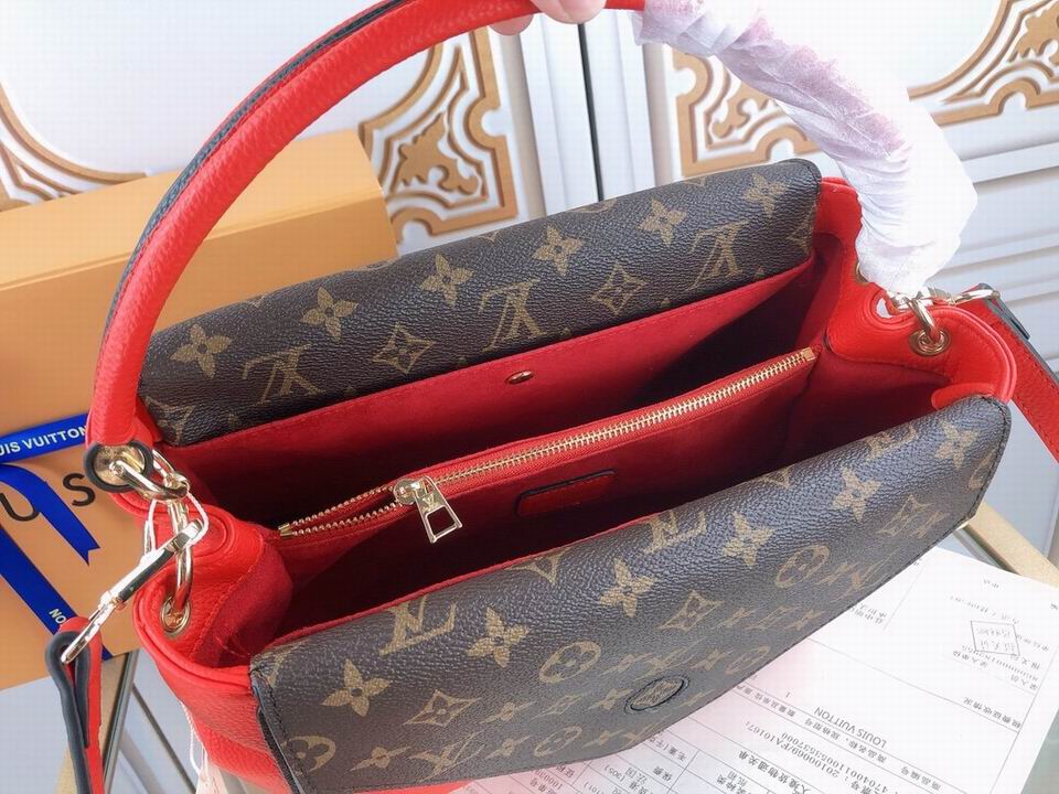 LU Bag Red