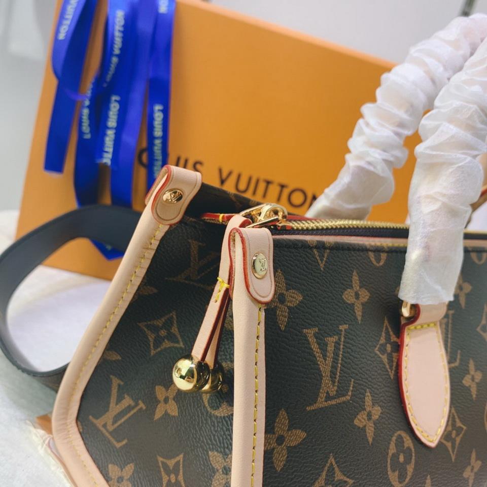 LU Bag Brown