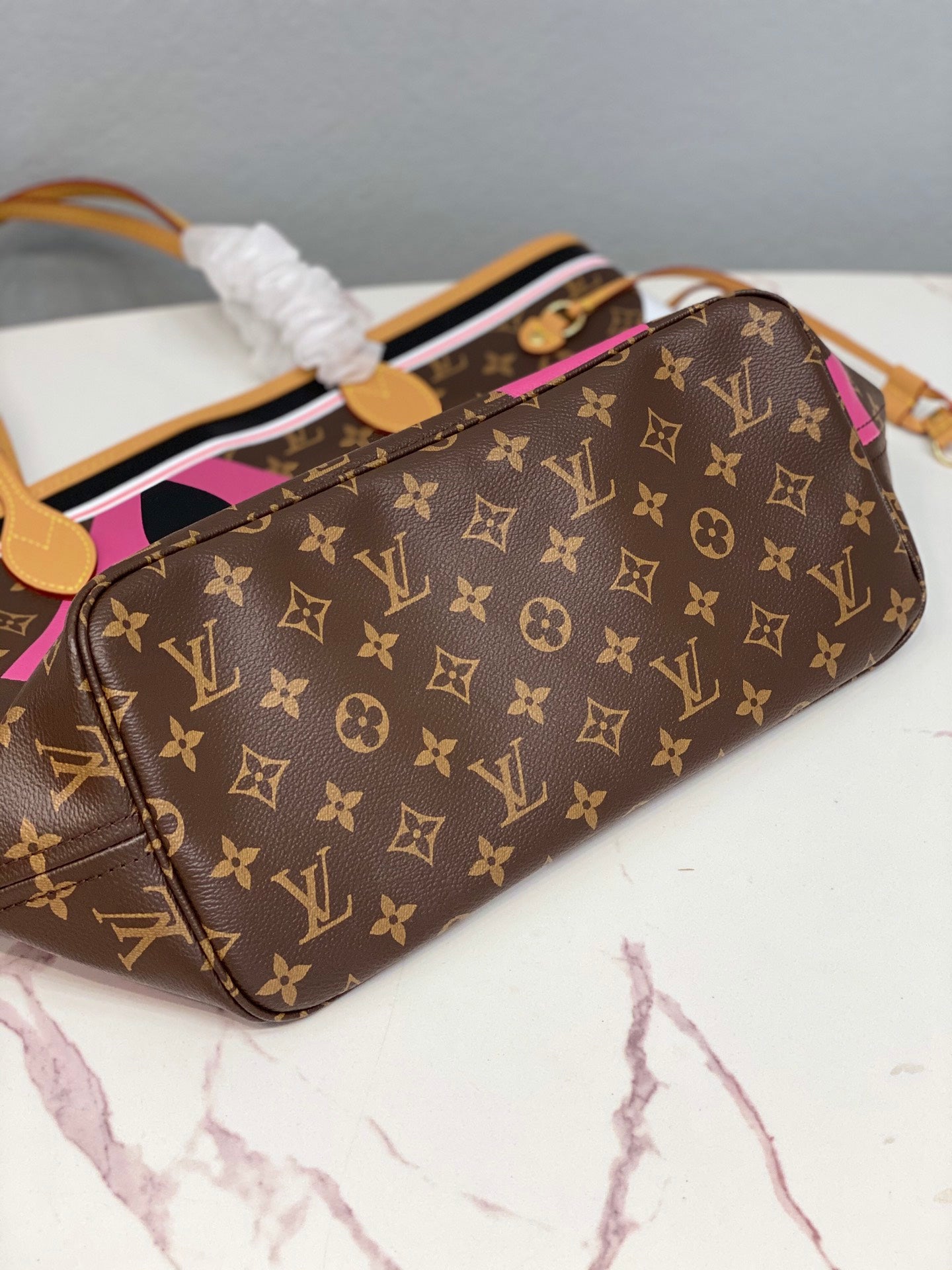 LU Bag Big Neverfu 32 Game