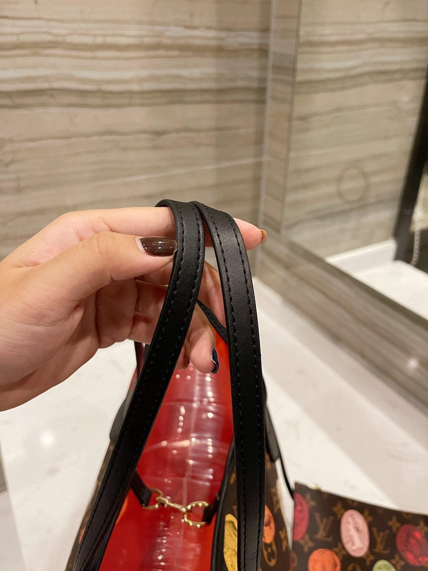 LU Bag Never ful 32 cm