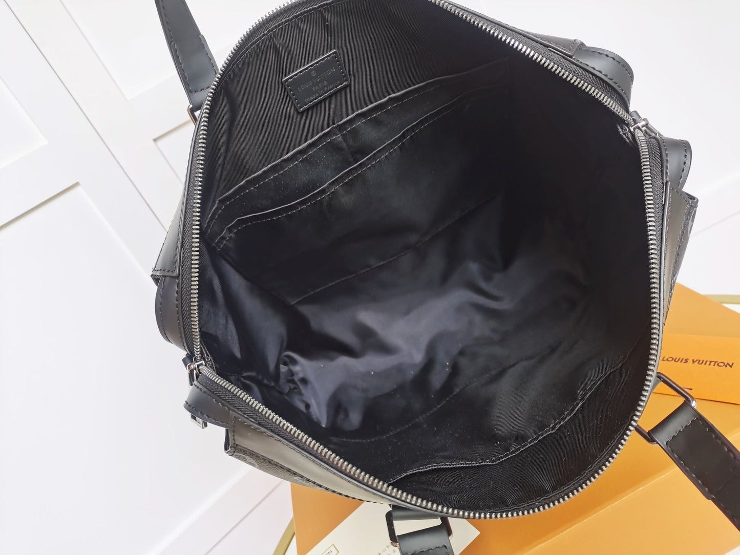 LU  Tote Bag Mono