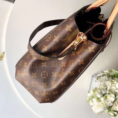 LU Bag Tote Brown