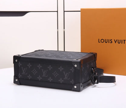 LU Bag trunk