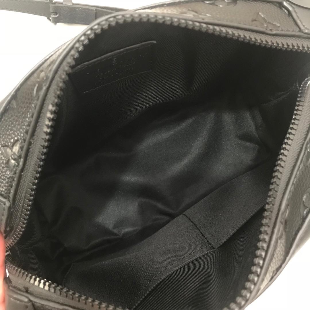 LU Bag trunk