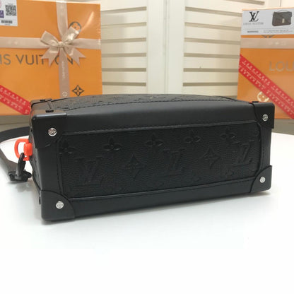 LU Bag trunk