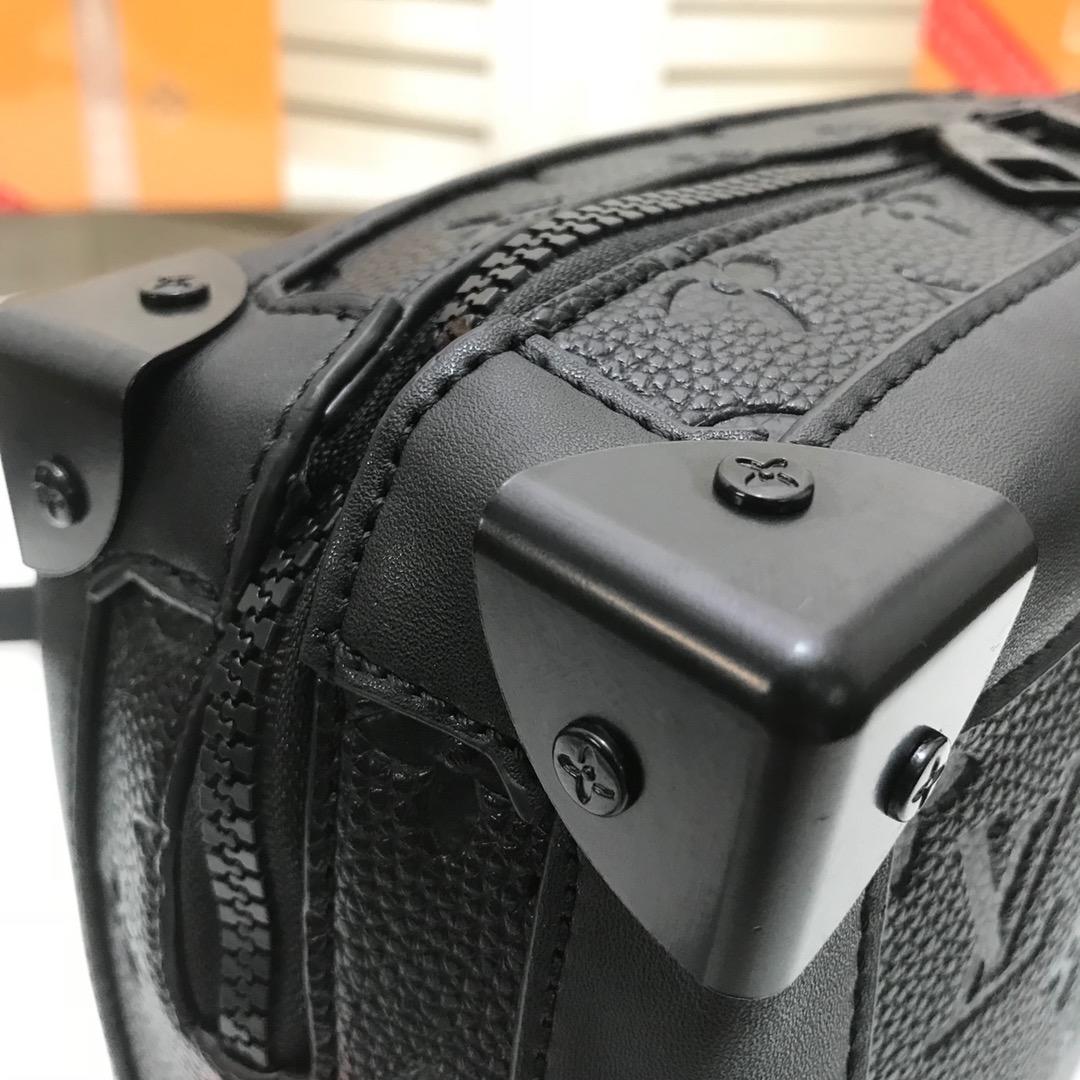 LU Bag trunk