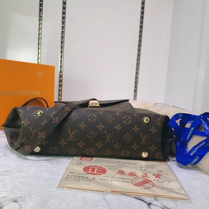 LU Bag Brown